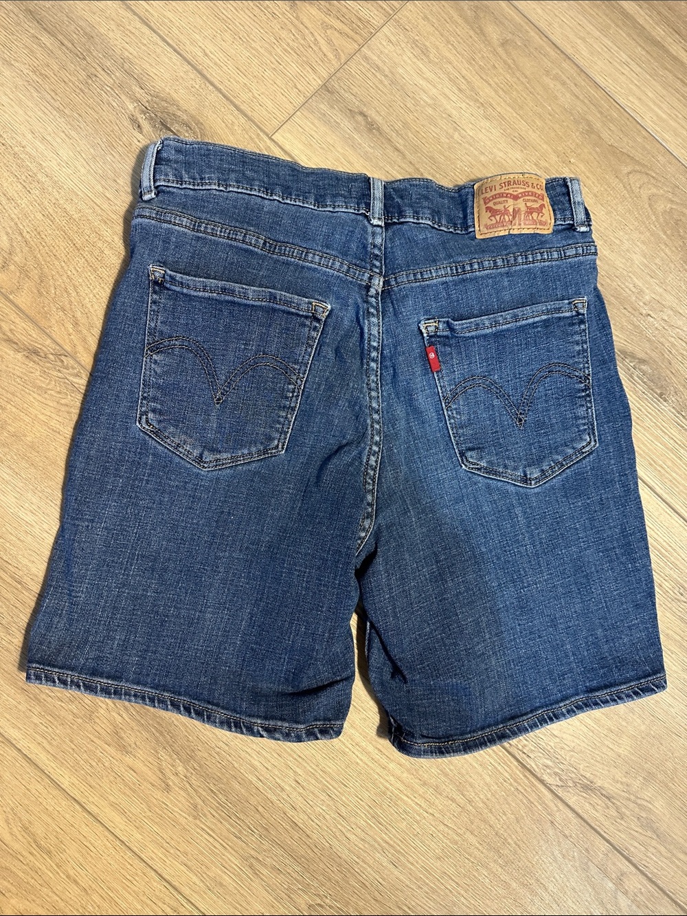 Classic Denim Levi Shorts - Blue. Size 25 waist.